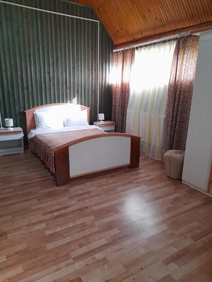 Barlogul Ursilor Lepsa Otel Dış mekan fotoğraf