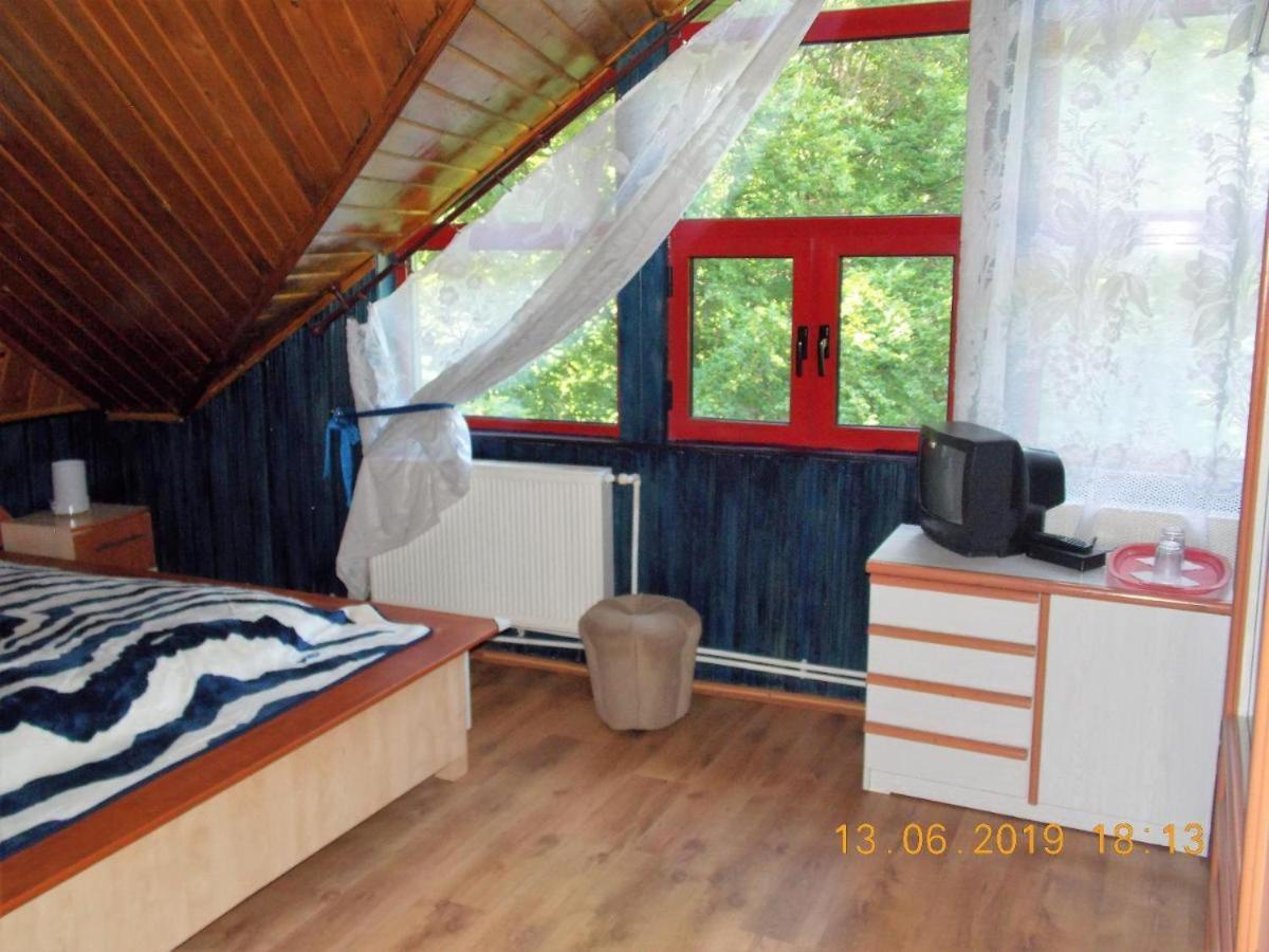 Barlogul Ursilor Lepsa Otel Dış mekan fotoğraf